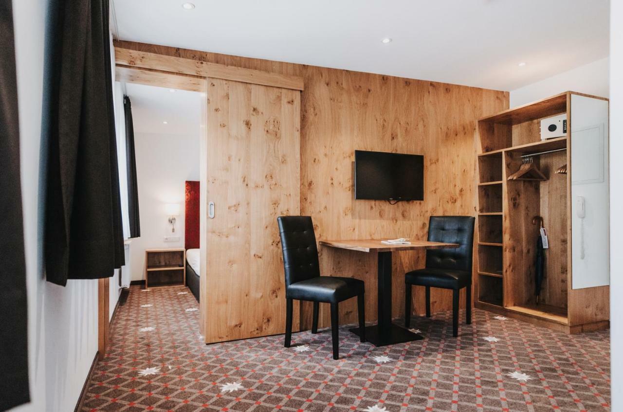 Hotel Adler Warth  Eksteriør billede